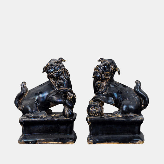 Peking Blk Lion Pair