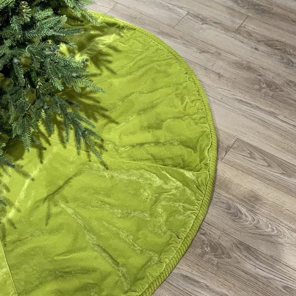 Green Velvet Tree Skirt, 64"